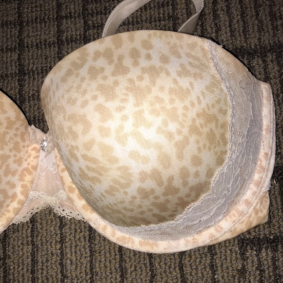 Demi Styled Bra - Picture 3 of 9